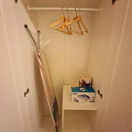 Private 202 - - By T&s. Эйндховен